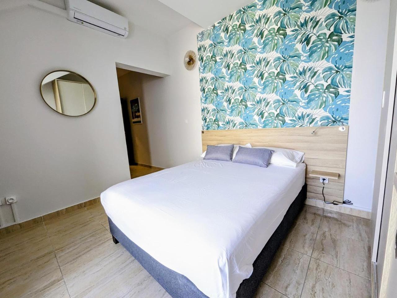 Studio "Requin" - Plage De Saint-Pierre Экстерьер фото